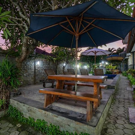 Widia Homestay Nusa Lembongan Esterno foto